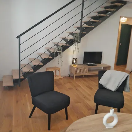 Renaissance Apartament *